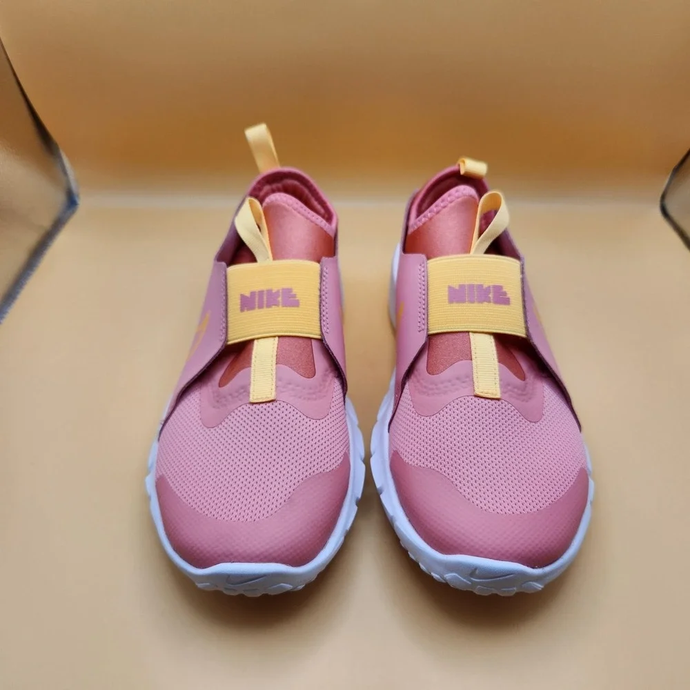 Nike Flex Runner 2 Shoes Youth Size‎ 5Y Coral Chalk Slip On Running DJ6038-602